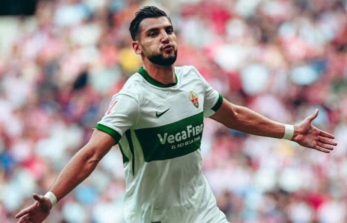 El futbolista español Rafa Mir fue condenado a 8,5 años de cárcel por violación