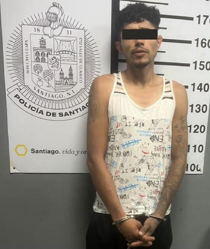 Detienen en Santiago a hombre con droga; lo investigan por presuntos robos a viviendas