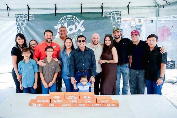 Nueva inversión llega a Juárez; colocan primera piedra de restaurante que impulsará empleo y desarrollo