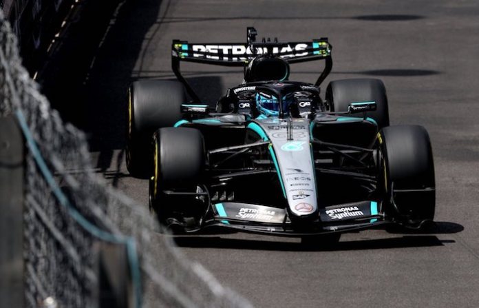 Mónaco se rinde ante Antonelli; Mercedes conquista la pole en una clasificación de infarto