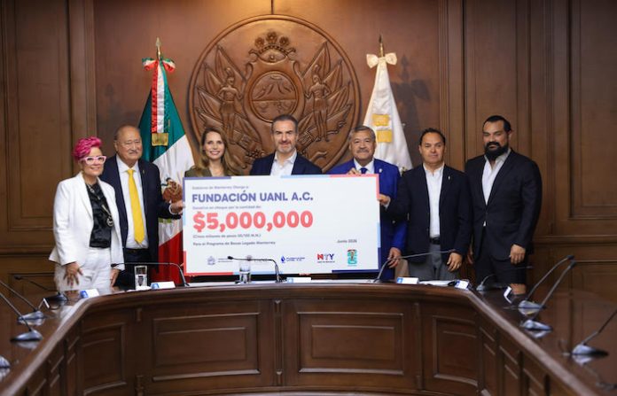 Adrián de la Garza aporta 5 millones para programa educativo legado del Mundial 2026