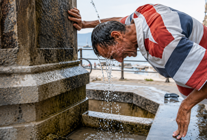 Al menos cinco muertos por la ola de calor extrema en Italia en un día