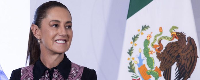 “No todo es hacia afuera”: Sheinbaum exige que EU “haga su parte” en el combate al crimen organizado