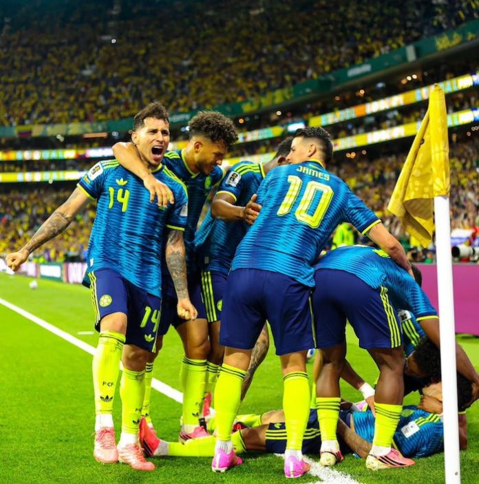 Luis Díaz lidera el triunfo de Colombia en su regreso mundialista