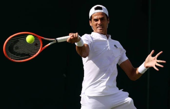 Coria se estrena con su primera victoria en césped en la qualy de Wimbledon