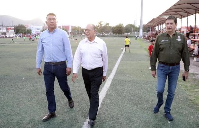Escobedo estrena dos nuevas canchas deportivas como parte del programa Mundial Social 2026