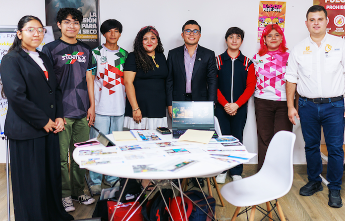 Félix Arratia impulsa becas de inglés con hasta 95% de descuento para jóvenes de NL