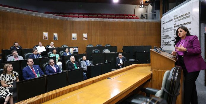 Congreso de Nuevo León fortalece diálogo con la Federación de Colegios Profesionales del Estado