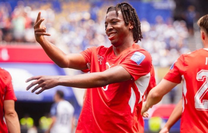Manzambi revoluciona a Suiza y la pone en la cima del Grupo B ⭐