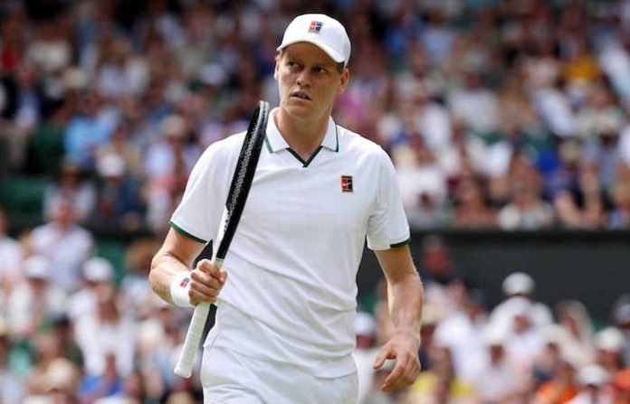 ¡Debut intenso! Sinner salva en el 5º set su corona de Wimbledon