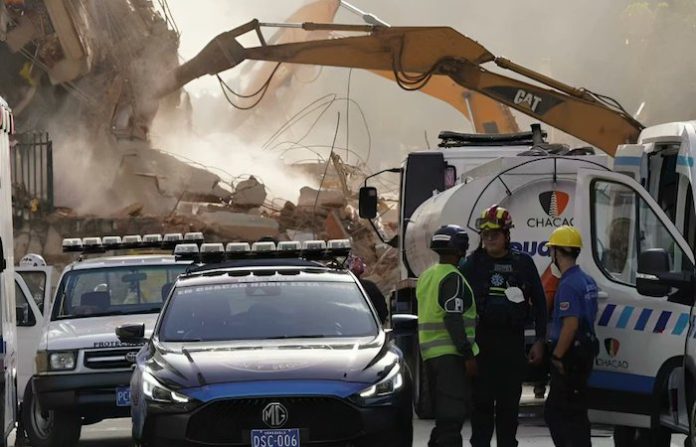 Aumenta a 1.430 el número de muertos por el doble terremoto en Venezuela