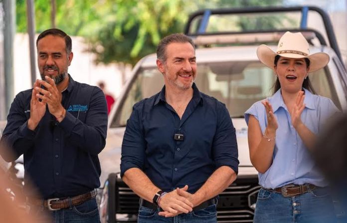 Monterrey amplía apoyo a municipios rurales con la entrega de vehículos para seguridad y protección civil