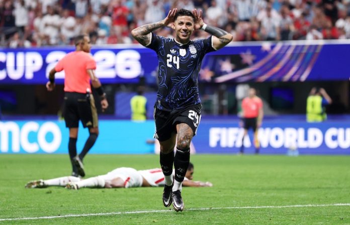 Argentina firma una remontada épica ante Inglaterra y avanza a la final del Mundial