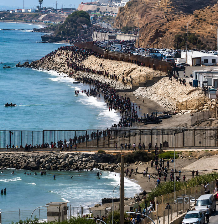 Miles de migrantes desafían la frontera de Ceuta y reavivan el fantasma de la crisis de 2021