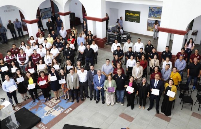 Escobedo gradúa a 50 nuevos mediadores para prevenir conflictos y fortalecer la seguridad ciudadana