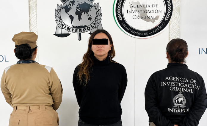 Video: Detienen a hermana de Emilio Lozoya por presunto lavado de dinero en caso Agronitrogenados