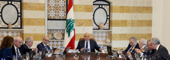 El presidente del Líbano afirma que no cederá “ni un solo centímetro de territorio” a Israel