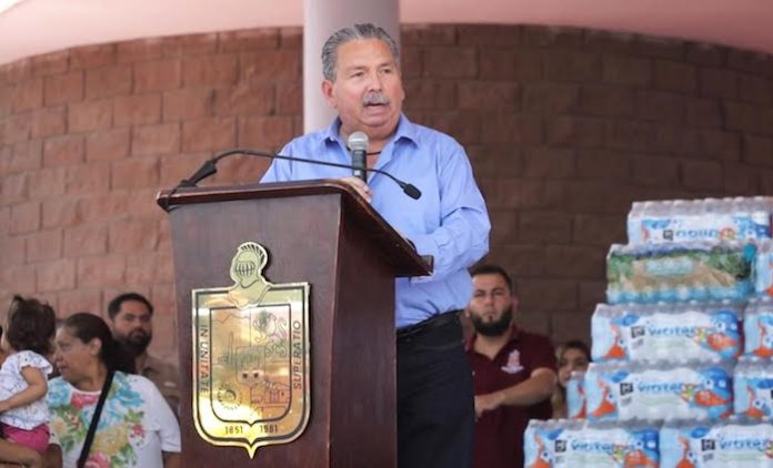 Escobedo lleva agua potable a García; municipios se unen para apoyar ante la crisis hídrica