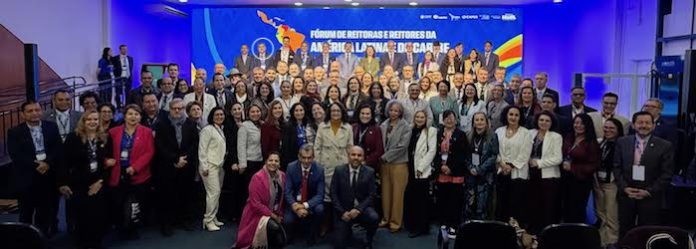 Santos Guzmán participa en Foro de Rectoras y Rectores de América Latina para fortalecer la cooperación universitaria
