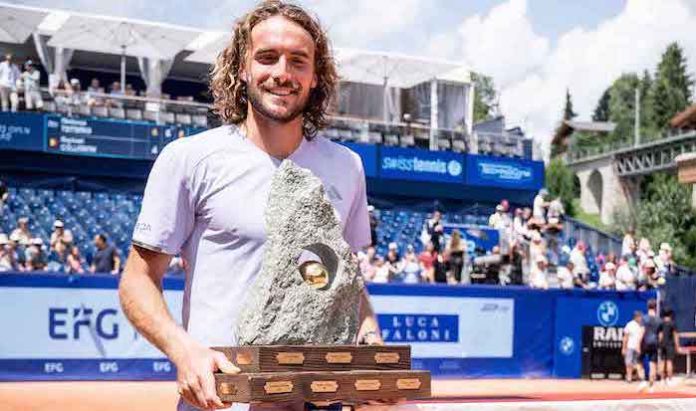 Tsitsipas vuelve a levantar un título y conquista Gstaad tras 16 meses de espera