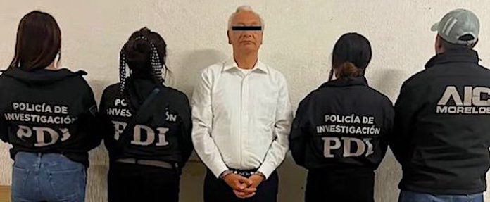 Vinculan a proceso a exdirector de Pemex por violencia familiar; juez desecha el perdón de la víctima