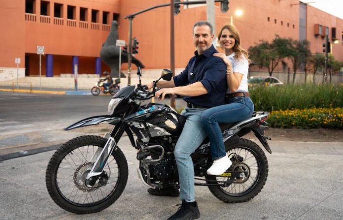 Monterrey ofrece cursos gratuitos para aprender a manejar motocicleta