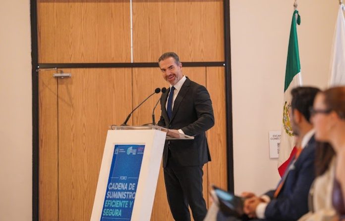 Monterrey fortalece vínculo con empresarios y reconoce a sus atletas destacados