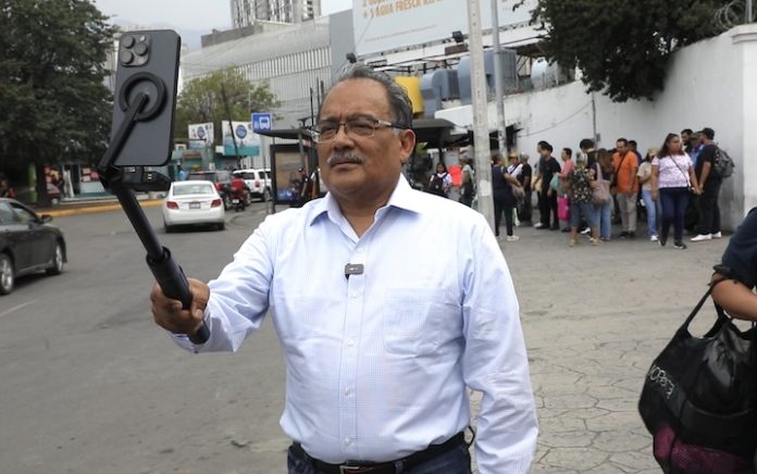 Video: Andrés Mijes cuestiona aumento al transporte y plantea un nuevo modelo de movilidad para Nuevo León
