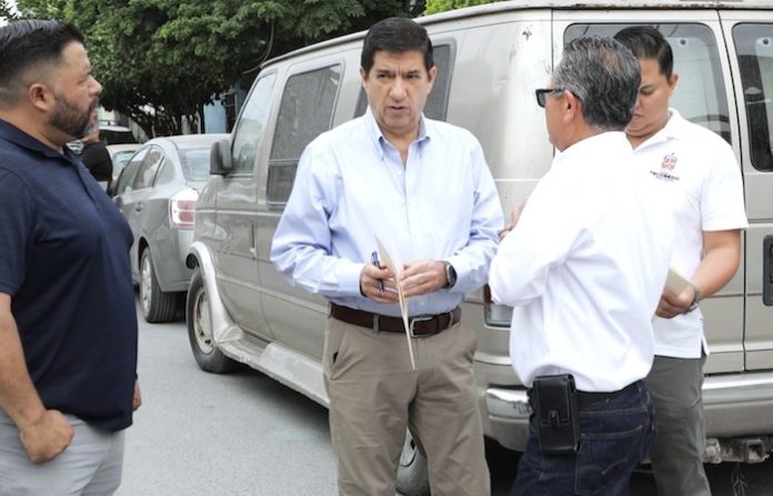 Escobedo inicia reconstrucción de pavimento y construirá captador pluvial en la colonia Santa Martha