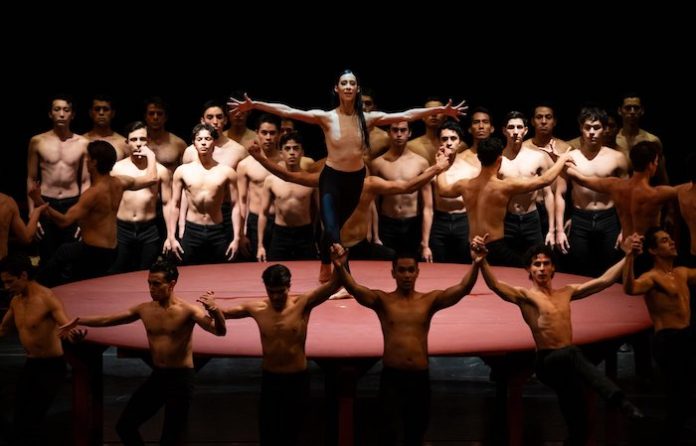 La bailarina mexicana Elisa Carrillo se niega a politizar el arte: “La danza debe unir a los seres humanos”