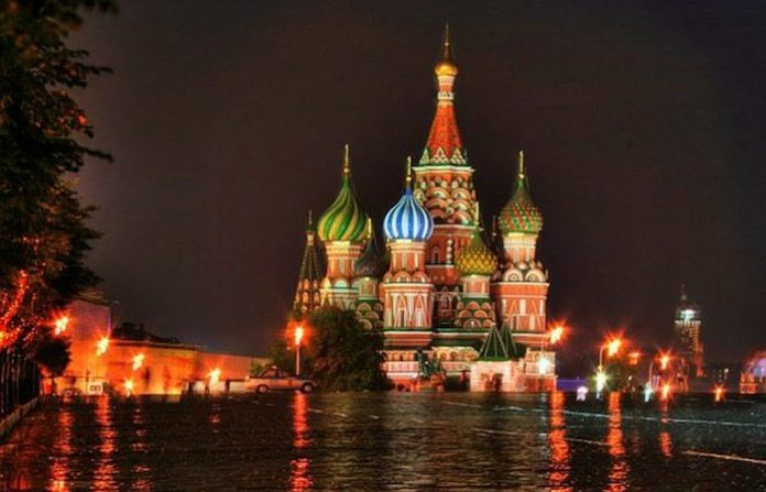 Una cumbre Putin-Trump-Zelenski solo es posible para sellar los acuerdos, señala el Kremlin