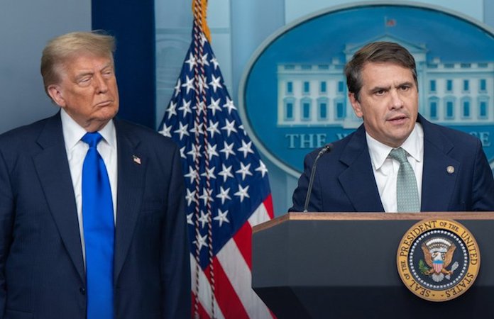 Senado confirma a exabogado de Trump como fiscal general de Estados Unidos