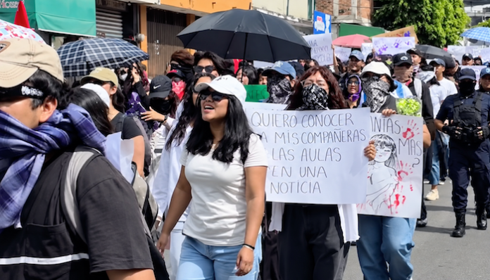 Estudiantes exigen justicia por asesinato de Claudia Tacoronte, alumna española en México