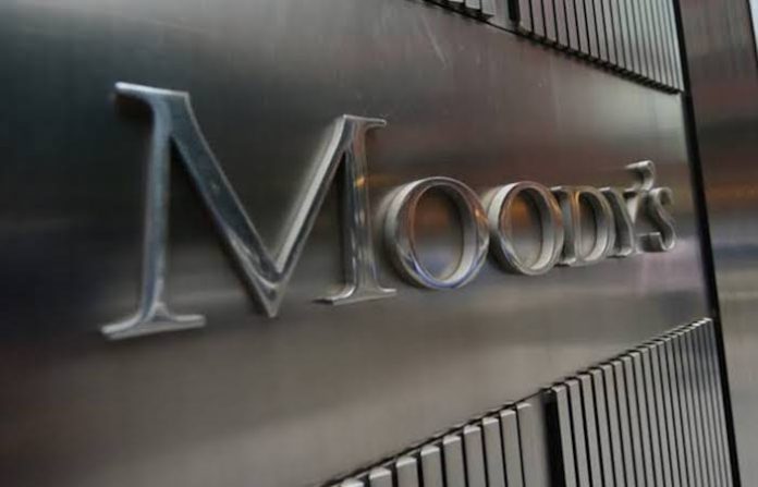 México no traduce ventajas comerciales con EU en mayor crecimiento, dice Moody’s