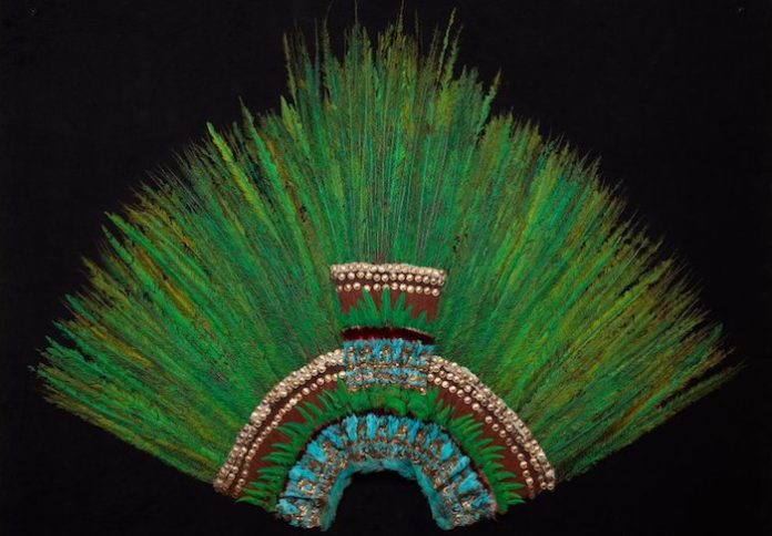 “Sería la mayor victoria de diplomacia cultural de México”: ¿Qué tan viable es recuperar el penacho de Moctezuma?
