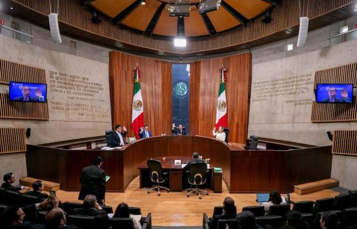 TEPJF ordena al INE incluir a partidos en comisión contra “narcocandidatos”, tras excluirlos