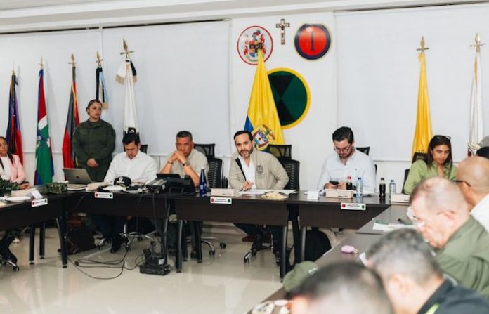 Presidente de Colombia anuncia fin de mesas de diálogo con grupos armados