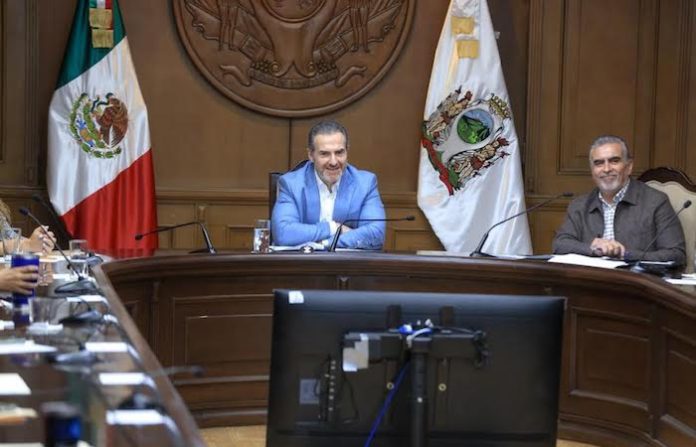 Monterrey refuerza transparencia y apoyo a mujeres con acuerdos de Cabildo y Tarjeta Regia Plus