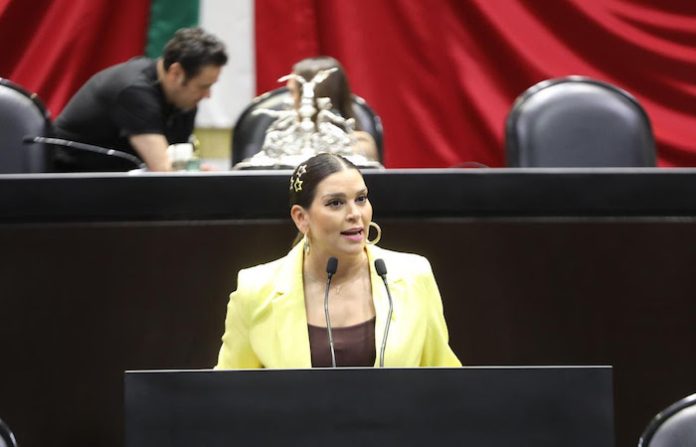 Ana González propone fortalecer conectividad digital en comunidades rurales e indígenas