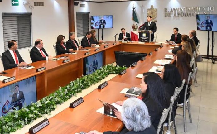 César Garza destaca más de 2 mil mdp en obra pública durante su segundo año en Apodaca