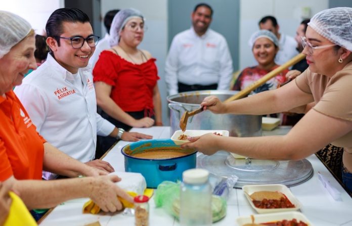 Félix Arratia fortalece red de 51 Centros Comunitarios en Nuevo León