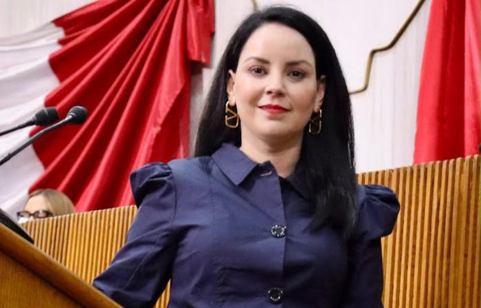 Propone Brenda Velázquez eliminar el Pase Turístico y sustituirlo por acuerdos entre estados