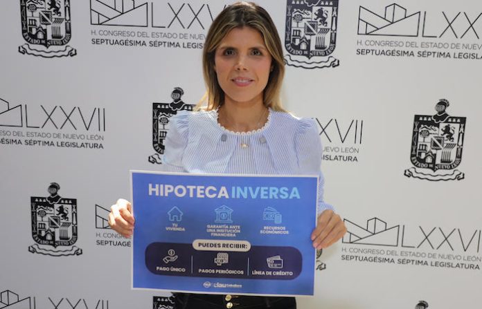 Propone Claudia Caballero hipoteca inversa en NL para que adultos mayores conviertan su vivienda en ingresos