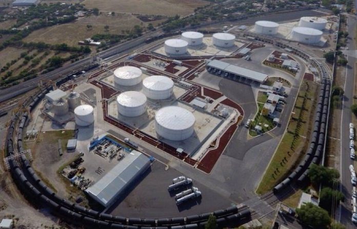 FGR asegura 59 millones de litros de hidrocarburo en Guanajuato; Gas Natural del Noroeste defiende legalidad de su operación