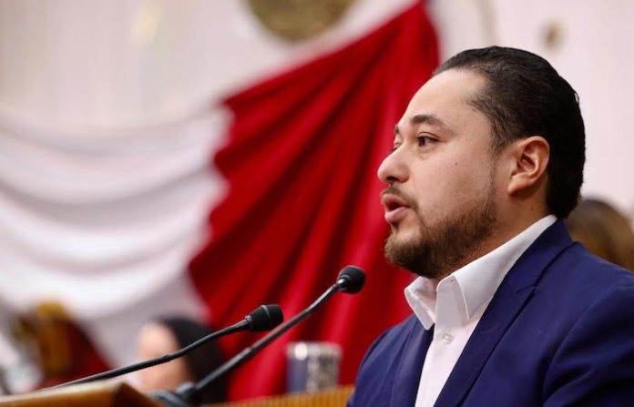 Propone diputado Lechuga pago mensual del predial