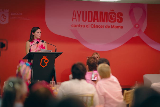 Mariana Rodríguez destaca cobertura gratuita para mujeres con cáncer de mama en Nuevo León