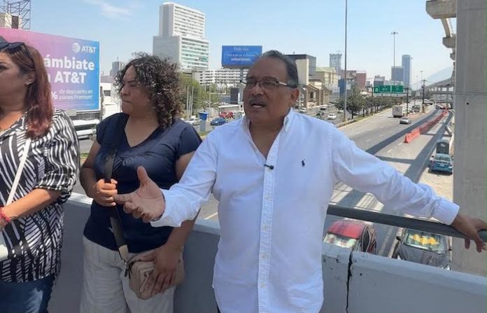 Mijes recorre Nuevo León con “Antitour” para exhibir problemas y buscar soluciones