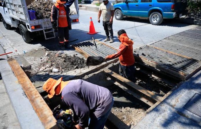 Guadalupe refuerza limpieza pluvial y pide evitar el Cerro de la Silla ante lluvias intensas