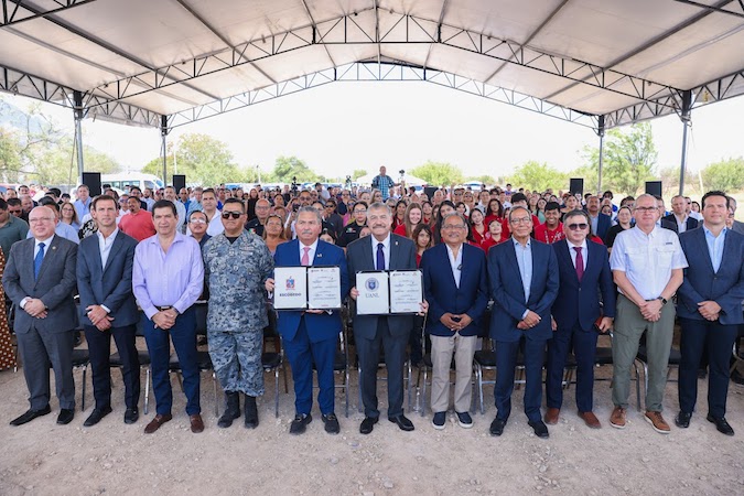 UANL y Escobedo formalizan terrenos para construir hospital y unidad académica