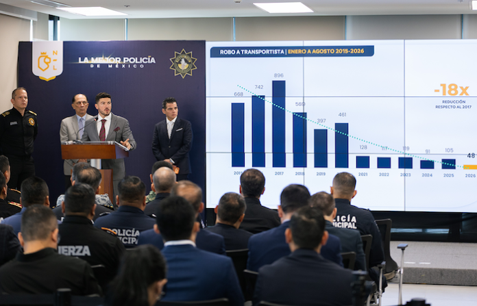 Samuel García reporta histórica reducción del robo a transporte de carga en Nuevo León